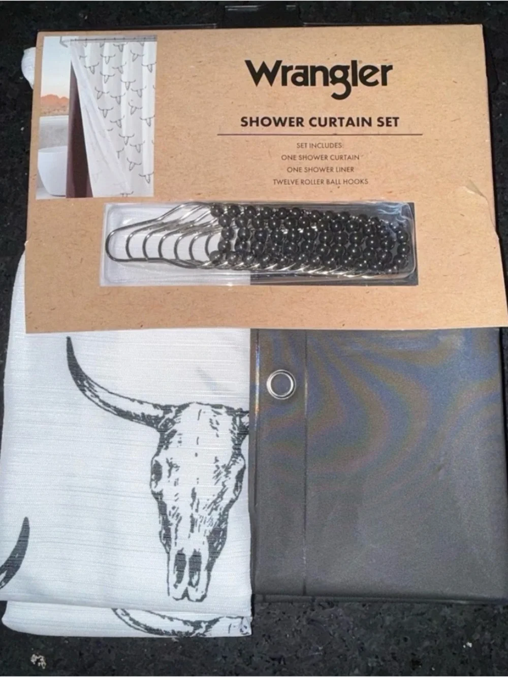 NEW WRANGLER WHITE & BLACK WESTERN BULL SKULL PRINT FABRIC SHOWER CURTAIN SET